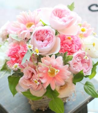 ピンクで可愛らしく♡♡｜「フラワーショップ花太郎」　（北海道旭川市の花キューピット加盟店 花屋）のブログ